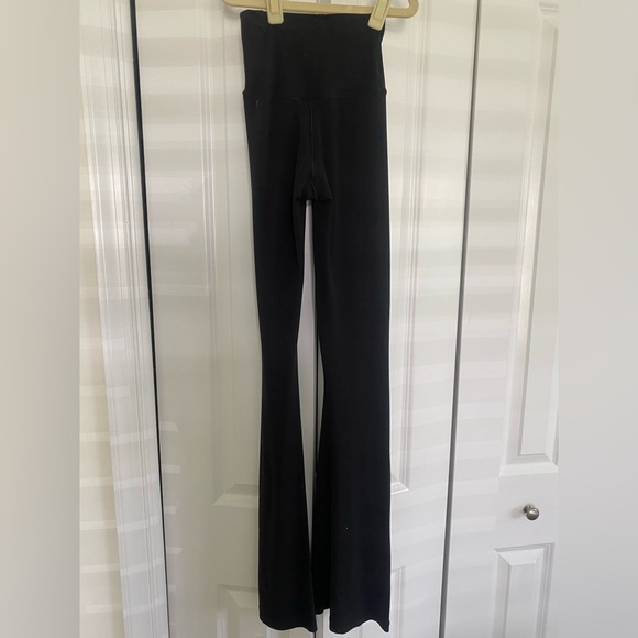 OFFLINE by Aerie Real Me High Waisted Crossover Flare Legging - Picture 3 of 5